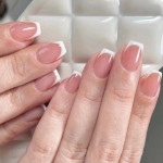 24 tk/komplekt Quick Nails White Edge French False Nials kleebis Kantav veekindel manik&uuml;&uuml;r viimistletud k&uuml;&uuml;ned