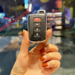 2/3/4 nuppudega auto v&otilde;tme&uuml;mbrise kate Toyota Prius CHR Aygo Corolla Yaris RAV4 Camry Land Cruiser Highlander Prado Auris Avalon jaoks