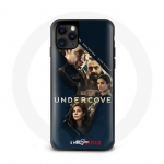 Coque Iphone 13 Mini Undercover cabane camping gens voyage gitans caravane agents couple drame Belgi