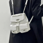 Uus kevad- ja suvetrendikas &uuml;hev&auml;rviline moekas mitmek&uuml;lgne seljakott, linna &auml;ri naiste kott, seljakott, kergekaaluline, sobiv valge