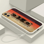 Samsung Galaxy A24 A25 S23 FE iPhone 11 12 13 14 15 Pro Max Pehme sirge servaga telefoni&uuml;mbris kaelapaela kaanega A19 originaal retrokasseti kujundus for iPhone 5(5s)