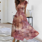 Naiste pikk vabaajakleit Suvine l&uuml;hikeste varrukatega V-kaelusega v&ouml;&ouml;koha sisset&otilde;mbav kleit, tr&uuml;kitud tr&uuml;kiga L sinine