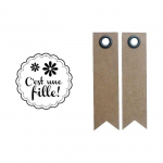 Tampon bois Naissance fille + 20 &eacute;tiquettes kraft Fanion