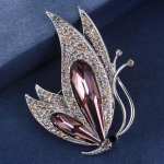Lilla pross Temperament Butterfly Light Luxury Corsage Charm m&auml;rgin&otilde;elad Naiste r&otilde;ivaste aksessuaarid