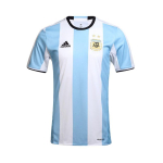 Adidas Argentina rahvuskoondis Maailmameistriv&otilde;istluste seeria &Uuml;mmarguse kaelusega pusa L&uuml;hikeste varrukatega jalgpallis&auml;rk Meeste &uuml;laosad AH5144 XL white