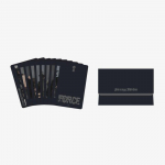 [ETTETELLIMINE] STRAY KIDS &ndash; JAAPANI HOOAEGADE TERVITUSED 2026 &ldquo;J&Otilde;UD&rdquo; Fotokaartide komplekt (9 t&uuml;kki) 1PCS