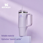 STANLEY 887ml roostevabast terasest isoleeritud joogitops k&otilde;rrega