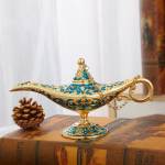 Euroopa retro k&auml;sit&ouml;&ouml; Dekoratsioon Loomingulised kaunistused Rekvisiidid Soovid Valgusmodell Kingitus Metallist trompet Iidne v&otilde;lulamp