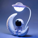 1 tk Moon Astronaut LED-lamp &ndash; reguleeritav, USB-toitega, matt viimistlusega, sobib ideaalselt magamistoa sisekujunduseks ja kingitusteks valge