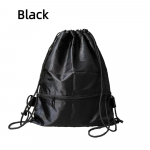 Kokkupandav multifunktsionaalne reisiseljakott, kerge ja vastupidav, ideaalne v&auml;litegevusteks ja igap&auml;evaseks kasutamiseks must