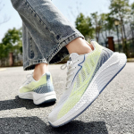 Meeste vabaajajalatsid Kerged mugavad k&otilde;ndimistossud Tenis masculino Zapatillas Hombre Meeste kingad N&ouml;&ouml;ritav v&otilde;rk 39 must