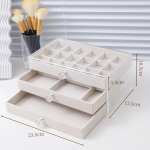 Sametist ehtekarp oks&uuml;datsioonivastasega, l&auml;bipaistev akr&uuml;&uuml;l hoiustamine k&otilde;rvar&otilde;ngaste, kaelakeede ja s&otilde;rmuste jaoks