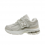 New Balance 2002R Takjakinnitusega V&auml;ikelaste Bež Fliisvoodriga Laste Tossud Kreemjas PV2002TM 30