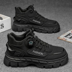 Meeste k&otilde;rged t&ouml;&ouml;saapad libisemisvastased mootorrattasaapad kulumiskindlad ilma paelteta kevad s&uuml;gis ehitusplatsil t&ouml;&ouml;j&otilde;ud vabaaja spordi Oes 39 must