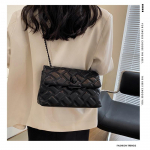 Saabumine Tepitud Kotkas Metallist Naiste &Otilde;lakott K&otilde;rge Kvaliteediga Tikand PU Nahast Daamide Crossbody Kott Moodne Luksuslik Disain 24x20x8cm must