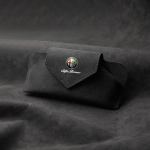 2026 Kuuma Alfa Romeo Mood Alfa Romeo Giulietta 940 Autole P&auml;ikesesirm Mugav Hoiustamine Prillihoidik Multifunktsionaalne P&auml;ikeseprill must