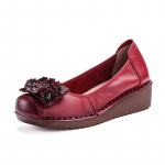 K&auml;sitsi valmistatud vintage kiilukingad k&uuml;psetele naistele ehtsast nahast ballet kingad naiste slip-on mugava istuvusega kingad eakale naisele mokassiinid 35