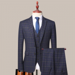 Meeste Kolmeosaline Mood Ruuduline Slim &Auml;ri Peo Ametlik Elegantne Bleiserikomplekt (Jakk+p&uuml;ksid+vest) Prom Pulmak&uuml;laline M tumesinine v&auml;rv