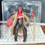 UUS Legendi Loomine HELLBOY KULDNE ARMEE Filmif&auml;nni Mudel Kuju Liigutatav Kogutav S&uuml;nnip&auml;evakingitus