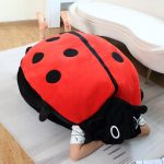 100 cm kantavad putukakujulised pl&uuml;&uuml;slelusid lepatriinu t&auml;idisega padi naljakas peo-cosplay nukk t&auml;idisega pehme pl&uuml;&uuml;sist magamispadi kingitused 60cm punane