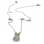 7bis [P5643] &ndash; H&otilde;bedane 'Rabbit' k&auml;sitsi valmistatud terasest kaelakee &ndash; 15x10 mm h&otilde;be