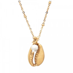 Les Tr&eacute;sors De Lily [Q8645] &ndash; valgest kullast disainkaelakee 'Cowrie' terasest - 15x10 mm valge