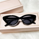 Trendika disainiga kassisilmsed p&auml;ikeseprillid naiste mood Ookeani objektiivi raamiga p&auml;ikeseprillid Uv400 ratsutamine matkamine reisi dekoratiivsed prillid