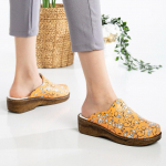 Naiste meditsiinilised ortopeedilised puukingad &ndash; libisemisvastased, mugavad 35