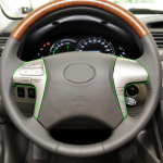 ABS s&uuml;siniku tekstuuriga auto rooliratta nupu katte kleebise &auml;&auml;ris Toyota Highlander 2009 2010 2011-2014 Camry jaoks D