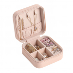 Ehtekarbi hoiukamber V&auml;ike kaasaskantav nahast &uuml;hekihiline hoiukarp s&otilde;rmuste ja k&otilde;rvar&otilde;ngaste jaoks roosa