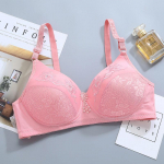 &Otilde;huke ja suur terasest r&otilde;ngasta rinnahoidja Keskealised ja eakad emad koguvad mugavat naiste aluspesu Fat Big Cup rinnahoidja 42/95C