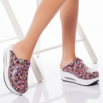 Naiste meditsiinilised ortopeedilised puukingad &ndash; libisemisvastased, mugavad 38