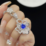 BELLA BOX Euroopa ja Ameerika &Uuml;hendriigid Retro Minority Sri Lanka Sinine topeltlillega kalliskivi, tsirkoonist mikrosisustus Kvaliteetne medaljonkaelusega luust kaelakee Necklace+Pendant sinine