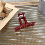 Punased juukseklambrid Naistele T&uuml;drukutele Suured geomeetrilised akr&uuml;&uuml;lkrabi juukseklambrid Elegantsed juukseklambrid Naiste moodsad juukseaksessuaarid 5.8*8cm