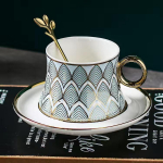 Creative European Style Tracing Kuldne kohvitassitaldrik Kaheosaline komplekt Kruus Veetass Kohvitass Piimatass Hommikus&ouml;&ouml;gitass P&auml;rastl&otilde;unatee sinine