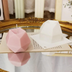 3D ebaregulaarne silikoonk&uuml;&uuml;nla vorm, romboedriline kuulikujuline vaiguvorm