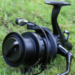 Karpkalap&uuml;&uuml;girull 9000 12+1BB Alumiiniumpool V&auml;lispordi Spinning P&uuml;&uuml;girull magevee kalap&uuml;&uuml;k 9000