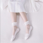 L&auml;bipaistvad pitsist elastsed l&uuml;hikesed &otilde;hukesed hingavad l&auml;bipaistvad ilusad l&uuml;hikesed sokid, 1 paar One Size valge