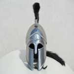 Nikle Chrome'i l&auml;ikiv kiiver, Hollywoodi v&auml;limusega keskaegne armor, r&uuml;&uuml;tlikiiver