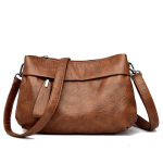 Kolmekihilised suure mahuga naiste &otilde;lakotid &uuml;hev&auml;rvilised lihtsad pehmest nahast naiste k&auml;ekotid heledad retrov&auml;rvi v&auml;ikesed kotid pruun