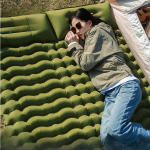 Telk Niiskuskindel padi Kahe inimese t&auml;ispuhutav padi &otilde;ues telkimisjalad paksendatud kontoris l&otilde;unas&ouml;&ouml;k magamisalus TPU &otilde;hkmadrats 200x140x10cm armee roheline v&auml;rv