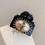 Retro juuksen&otilde;elad Antiikpronksv&auml;rvi mesilaste amuletid Juuksek&uuml;&uuml;sklambrid Bang Juukseklambrid Luksuslikud p&auml;rlitega juuksen&otilde;elad Peakatted Aksessuaarid Kingitused must