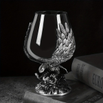 1 tk Reljeefne Eagle veiniklaas, kristall&scaron;ampanjaklaas, suur gooti pokaal &Scaron;oti bourboni viski kokteili konjaki viina džinni tequila kangele baarile P