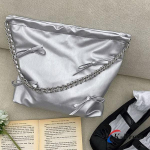 Poneck Ballett Core Pael H&otilde;bedane Kett Suur &Otilde;lakott 32x28x9cm white