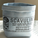 1 tk veekindel juhusliku v&auml;rvi istutuskott, vintage kangast loosungi graafiline lasteaiakott aia jaoks sinine