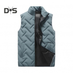 Meeste vest mantli aluskrae varrukateta t&otilde;mblukuga suletav talvevesti v&auml;lisriietus koos taskutega &uuml;hev&auml;rviline paksendatud polsterdus puuvillane mantel L must