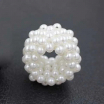 Moodsad p&auml;rlitest juukselipsud Kaunid p&auml;rl-elastsed juuksepaelad K&auml;sitsi valmistatud peakatted Naiste juuste aksessuaarid must