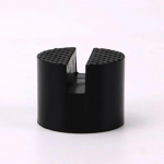 Universaalne tungraua kummist tugipadi vastupidav ja kulumiskindel autohoolduspiluga raami siinil p&otilde;randapesa adapteri t&otilde;stmine. padi