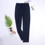 Meeste puhtast puuvillast pidžaamad &ndash; lahtised, suured kevadeks ja s&uuml;giseks, mitmek&uuml;lgsed kodus v&otilde;i &otilde;ues kandmiseks. XXXXL