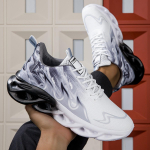 Kogu hooaja mitmek&uuml;lgsus, stiilsed EVA kerged jooksujalatsid - gradientv&auml;rvid, hingav kangas, madala l&otilde;ikega tossud igaks hooajaks, paelkinnitus 42 must